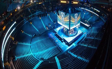 博鱼综合体育官方网站入口室内顶胯健身器材